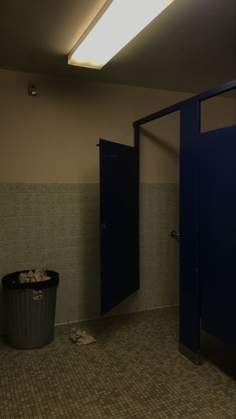 Highschool Bathroom Aesthetic, School Bathroom Aesthetic Grunge, High School Bathroom Aesthetic, Liminal Classroom, Bathroom School Aesthetic, Scary School Aesthetic, Lower Middle Class Aesthetic, Bathroom Stall Aesthetic, Highschool Bathroom