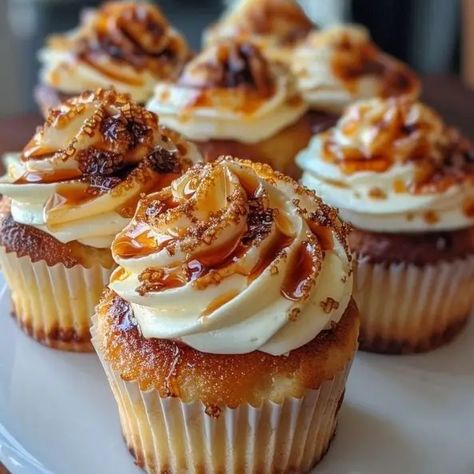 Creme Brulee Cupcakes, Vegan Butter Substitute, Creme Brulee Cheesecake, Dairy Free Cream, Gourmet Cupcakes, Cheesecake Cupcakes, Elegant Desserts, Classic Desserts, Yummy Cupcakes