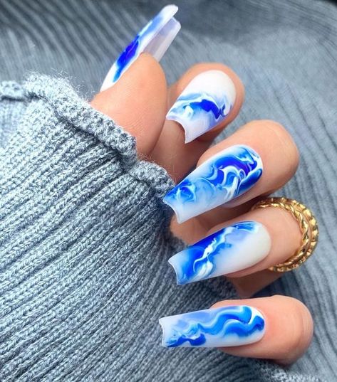 Pretty Nails Matte, Black And Blue Marble Nails, White And Blue Marble Nails, White With Blue Nails, Navy Blue Marble Nails, Matte Blue Nails Design, Blue And White Nails Designs, Nail Designs Blue And White, Royal Blue Marble Nails