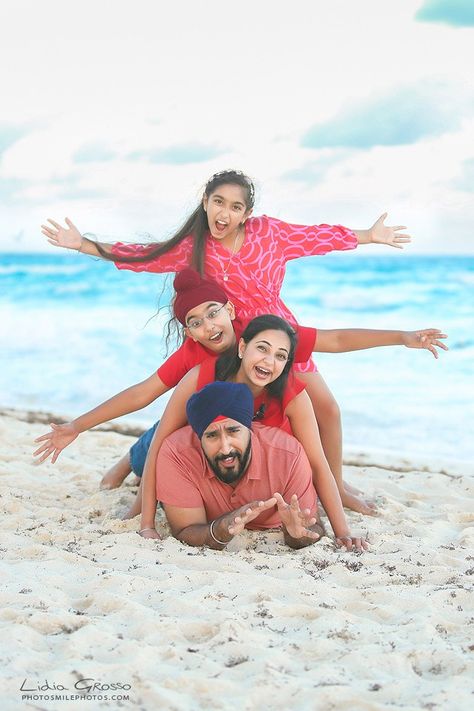 East Indian Punjabi family portraits Cancun, Professional Family Portraits in Cancun, Riviera Maya and Mexico | #cancunphotographers #beachportraitscancun #familyportraitscancun #familyphotographer #cancunphotos | www.photosmilephotos.com | info@photosmilephotos.com Indian Family Photoshoot, Indian Family Photography, Cancun Photos, Beach Photoshoot Family, Indian Family, Cancun Trip, Family Beach Portraits, Christmas Card Pictures, Beach Family Photos