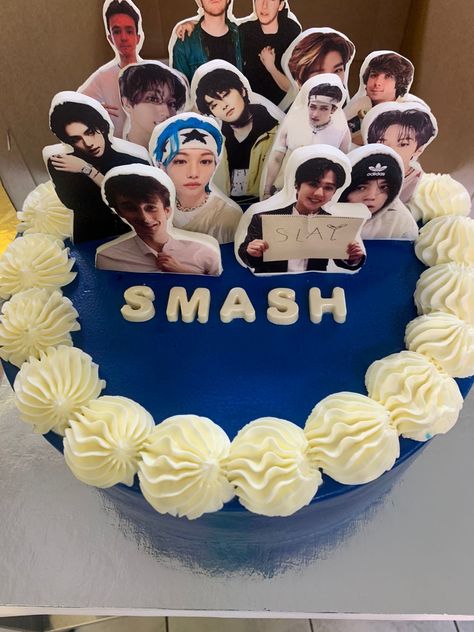 Wilbur Soot, Pretty Birthday Cakes, Cute Birthday Cakes, Savage Kids, Kpop Entertainment, Birthday Cake Kids, Pretty Cakes, Crazy Kids, Cake Inspiration