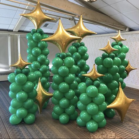 Emerald City Prom Theme, Wizard Of Oz Decorations Emerald City, Wizard Of Oz Dance Theme, Wizard Of Oz Balloon Arch, Wizard Of Oz Birthday, Wizard Of Oz Party Ideas Decoration, Wicked Themed Party, Wizard Of Oz Homecoming Theme, Wicked Party