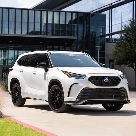 The choice is black and white. #TOYOTA #Highlander Visit us at Lugoff Toyota! #fastfairfriendly #lugofftoyota #servicematters #toyotanation #columbiatoyota #toyotalife #toyotacare #toyotaclub #letsgoplaces #toyotalove Toyota Highlander Xle, Hybrid Trucks, White Suv, Toyota Hybrid, Toyota Highlander Hybrid, Toyota Suv, Mom Car, Acura Mdx, Toyota Highlander