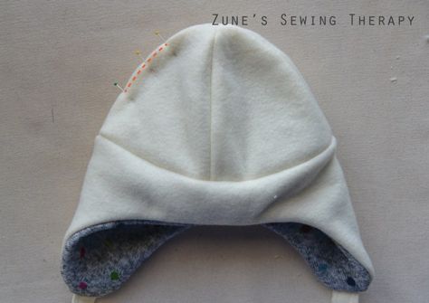 Winter Hat Sewing Pattern, Kids Fleece Hats, Toddler Hat Pattern, Fleece Hat Pattern, Fleece Sewing Projects, Fleece Projects, Hat With Ear Flaps, Sewing Hats, Fleece Hats