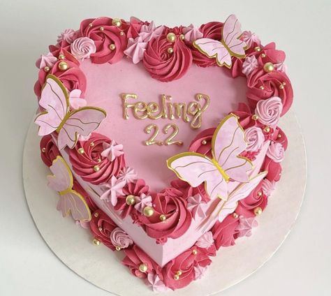 22 Birthday Cake, 22nd Birthday Cake, Heart Shaped Birthday Cake, Cakes Pretty, 22nd Bday, 19th Birthday Cakes, Heart Birthday Cake, 22nd Birthday Cakes, 25th Birthday Cakes