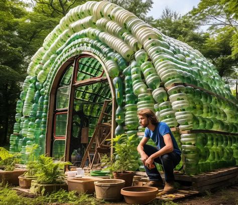 Green Innovation: Building Your Eco-Friendly Greenhouse from Recycled Plastic Bottles Reuse Glass Bottles, Recycled Greenhouse, Bottle Greenhouse, Plastic Bottle House, Plastic Greenhouse, Bottle Upcycle, Plastic Bottle Greenhouse, Plastic Bottle Planter, Bottle Terrarium