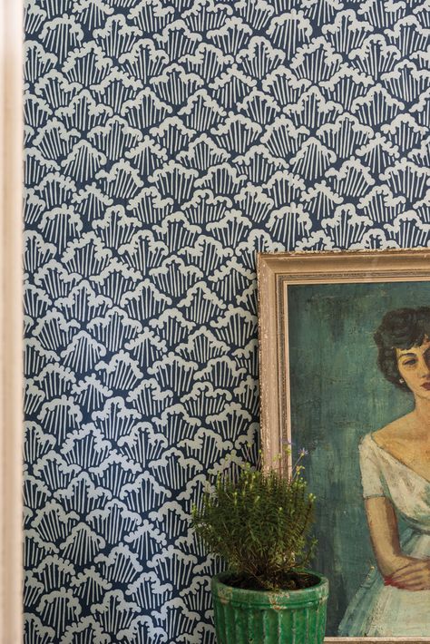 Farrow And Ball Wallpaper, Stormy Waters, Farrow & Ball, Farrow & Ball Wallpaper, Turning Japanese, Inspirational Wallpapers, Vintage Modern, Wall Treatments, Farrow Ball