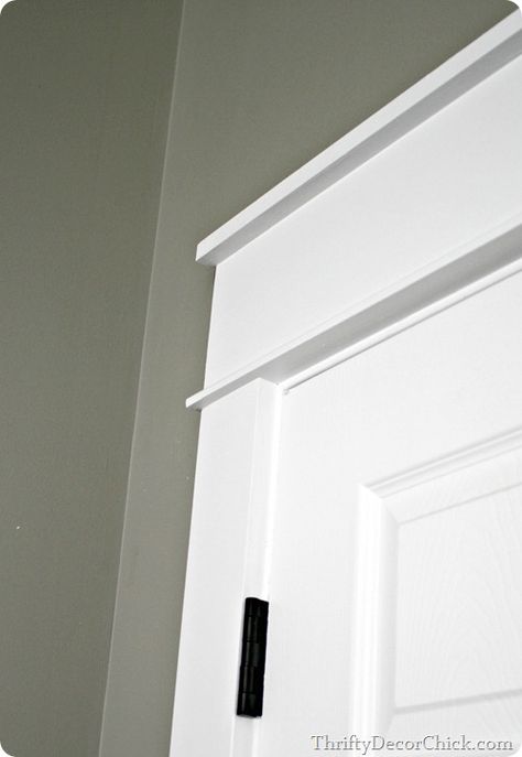 DIY craftsman door trim Craftsman Style Door Trim, Craftsman Door Trim, Craftsman Style Doors, Craftsman Trim, Door Frame Molding, Interior Door Trim, Craftsman Door, Thrifty Decor Chick, House Trim