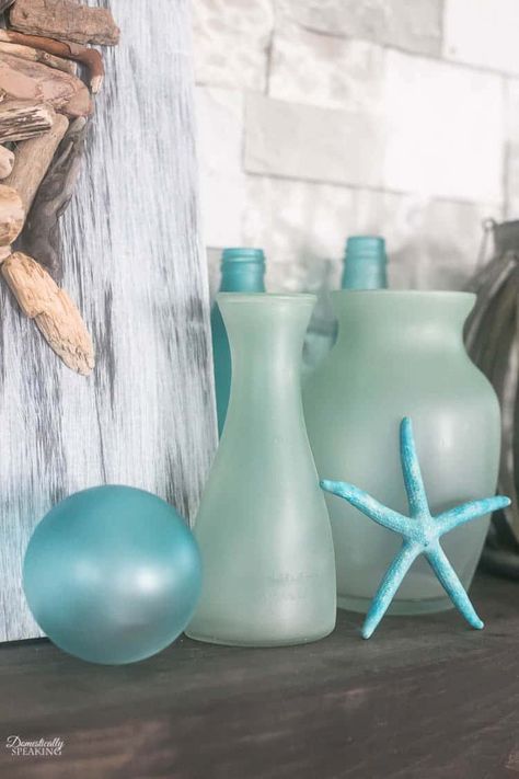 Sea Glass Spray Paint, Spray Paint Mirror, Spray Painting Glass, Coastal Table Decor, Glass Spray Paint, Sea Glass Wedding, Sea Glass Diy, Sea Glass Decor, Mercury Glass Diy