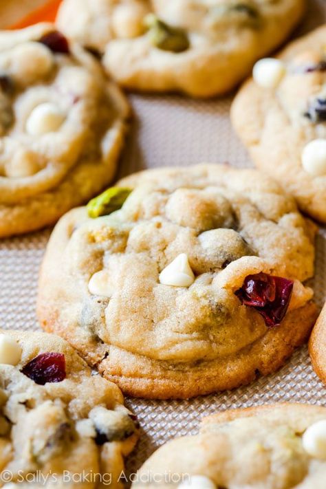 These incredibly soft and buttery, salty and sweet white chocolate cranberry pistachio cookies will be your new favorite. There is so much texture in every bite of these holiday cookies! Recipe on sallysbakingaddiction.com Cranberry Pistachio Cookies, Chocolate Chunk Cookie Recipe, White Chocolate Cranberry Cookies, Classic Cookies Recipes, Pistachio Cookies, Cranberry Pistachio, Frozen Cookie Dough, Sally's Baking, White Chocolate Cranberry