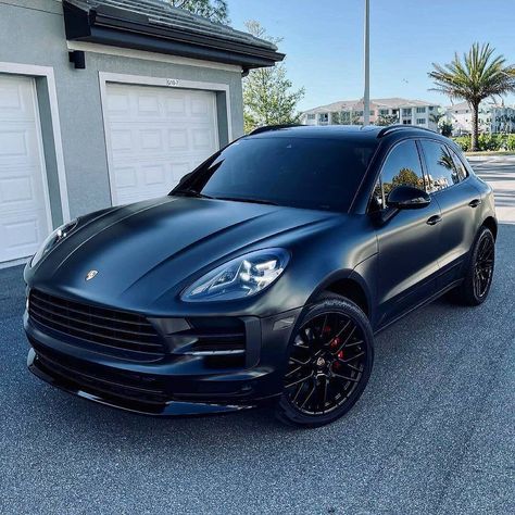 Porsche Macan Colors, Porche Macan Gts, Porsche Mccann, Porche Macan 2024, Porsche Macan Aesthetic, Porsche Macan 2023, Porsche Macan Interior, Porches Car, Porsche Truck