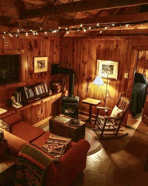 Apollo's Cabin, Cabin Aesthetic, Cozy Cabins, Cabin Interiors, Cabin Living, Tiny Cabin, Small Cabin, Cabins And Cottages, Cabin Life