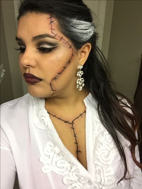 The bride of Frankenstein #halloween #women #costumes Frankensteins Bride Make Up, Frankenstein Women Costume, Frankenstein Costume For Women, Bride Of Frankenstein Halloween Costume, Halloween Women Costumes, Frankenstein Wife, Bride Of Frankenstein Makeup, Frankenstein Makeup, Bride Of Frankenstein Halloween