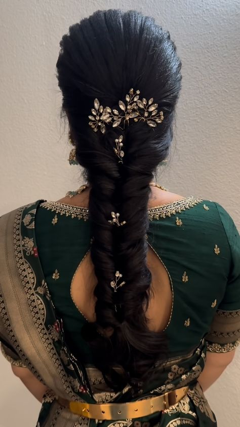 Traditional Messy Bun, Hairstyles For Sisters Engagement, Messi Bride Hairstyle Indian, Bridesmaid Hair Indian Wedding, How To Ready For Engagement Function, Bridesmaid Hairstyles For Saree, Messy Braids Indian Wedding, Messy Bride Hairstyles, Messy Braided Hairstyles Indian