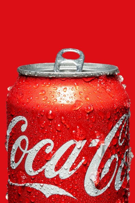 Coca Cola Aesthetic, Cola Aesthetic, Coca Cola Wallpaper, Always Coca Cola, Coca Cola Can, New York Food, Coke Cola, Coke Cans, Vaporwave Aesthetic