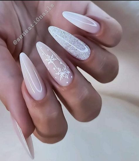 Acrylic Nail Designs Classy, Christmas Gel Nails, Minimal Nails, Ombre Nail Designs, Christmas Nails Acrylic, Nails Only, Xmas Nails, Fire Nails, Chic Nails