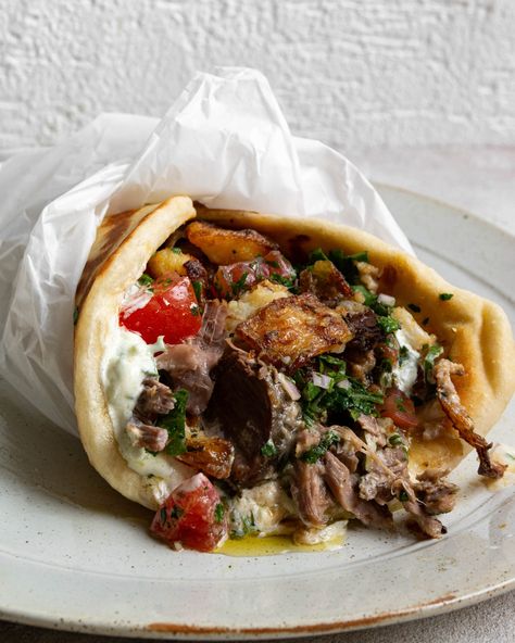 slow roasted lamb souvlaki Lamb Souvlaki Wraps, Lamb Slouvaki, Lamb Wraps Recipes, Souvlaki Lamb, Lamb Souvlaki Recipe, Lamb Meals, Ab Recipes, Lamb Souvlaki, Slow Roasted Lamb