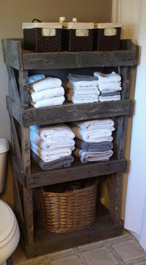 Real Estat, Recycled Pallet, Rustic Storage, Pallet Crafts, Salon Interior Design, Simple Bathroom, Rustic Bathroom, Pallet Ideas, Diy Pallet Projects