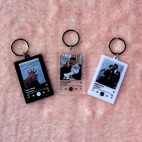 Personalized Song Keychain,  Custom Photo Keychain,  Music Keychain,  Unique Gifts for Her,  Album Keychain,  Gift for Couple,  Song Keyring Song Keychain, Album Keychain, Keychain Music, Music Keychain, Couple Song, Aries Aesthetic, Keychain Custom, Bf Gifts, Creative Gifts For Boyfriend