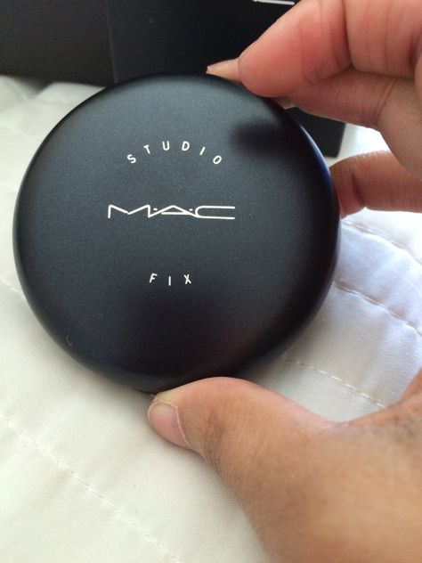 Mac Powder Foundation, Mac Makeup Foundation, Mixing Colours, Mac Studio Fix Powder, Nail Goals, Mac Powder, Mac Studio Fix, Mac Studio, Studio Fix