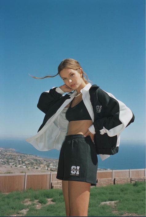 Nasty Gal x Sports Illustrated Campaign Josephine Skriver Sportswear Editorial, Printed Sports Leggings, Sport Fashion Photography, Sports Fashion Editorial, Sports Jackets Women, Athleisure Men, Josephine Skriver, Swimsuit Collection, Athleisure Fashion