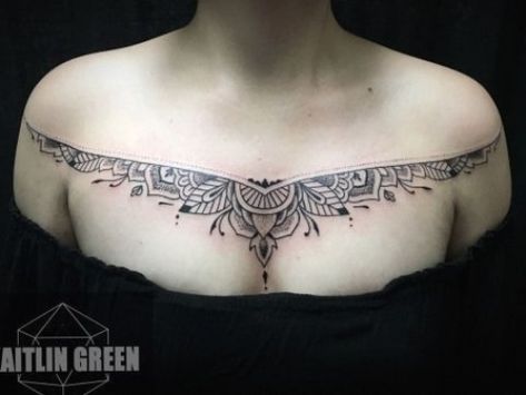 Rhombus Tattoo, Chest Tattoo Designs Female, Chest Tattoo Girl, Rose Chest Tattoo, Tattoos For Women On Thigh, Infected Tattoo, Delicate Tattoos For Women, Fonts Tattoo, Jagua Henna