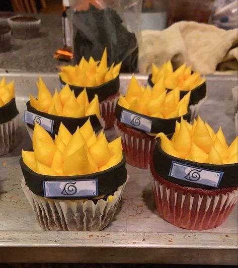 Naruto Cakepops, Diy Naruto Cake, Naruto Cakes Ideas, Naruto Dessert Table, Manga Birthday Party Ideas, Easy Naruto Cake, Naruto Bday Cake, Naruto Birthday Cake Ideas, Naruto Birthday Party Ideas Decoration