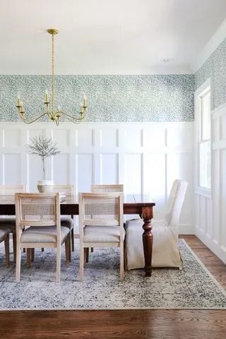 9 Wainscoting Ideas That Will Upgrade Your Walls Instantly Circle Dining Room, Installing Wainscoting, Mount Martha, Dining Room Wainscoting, Thanksgiving Table Setting, Dining Room Wallpaper, House Dining Room, Thanksgiving Table Settings, Elegant Dining Room