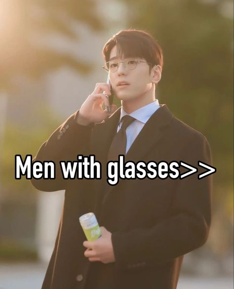 Men With Glasses Attractive, Guy With Glasses, Men With Glasses, Glasses Men, Just Girly Things, Mens Glasses, Girly Things, Random Stuff, Outfit Ideas