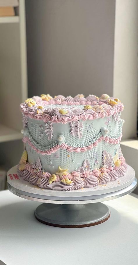 cake ideas, lambeth cake, vintage cake vintage style cake, buttercream cake, vintage buttercream cake, birthday cake ideas Mermaid Vintage Cake, Vintage Inspired Cake, Pink Vintage Cakes, Mermaid Bday Cake, Vintage Sheet Cake, Vintage Cake Ideas, Vintage Buttercream Cake, Vintage Cake Design, Lambeth Cakes