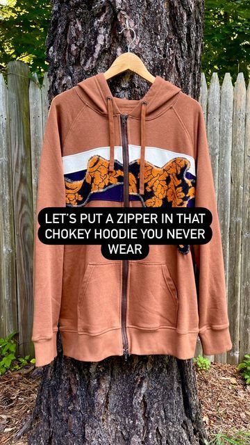 Patty Moonbeam on Instagram: "I used to have a handful of hoodies that would choke me so I never wore them but I added zippers and I get a lot more wear out of them now. So, I thought this would be a fun sewing tutorial to help you get some unworn things back in rotation. All my pullovers have zippers now lol but I found this hoodie at Goodwill for $3.50! I added a little towel scrap appliqué to it to jazz it up a little and it’s a lot cuter now. I gifted this to my mom bc she saw it and lov Hoodie Transformation Diy, Sew Zipper, Upcycle Clothes Diy, Diy Sweatshirt, To My Mom, College Hoodies, Clothes Diy, Sweatshirt Zipper, Zipper Hoodie