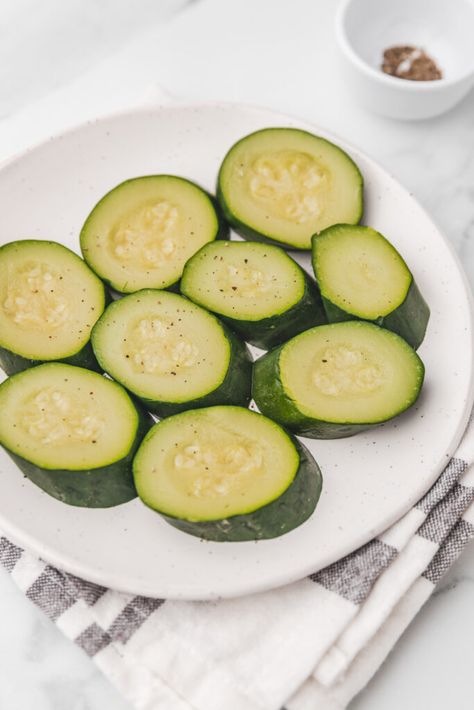 How To Boil Zucchini (Boiled Zucchini) - yourcookingbuddy.com Boiled Zucchini Recipes, Steamed Baby Carrots, Easy Vegetable Dishes, Freezing Mashed Potatoes, Simple Baked Salmon, Canned Zucchini, Easy Vegetable Side Dish, Steamed Carrots, Easy Vegetable Side Dishes