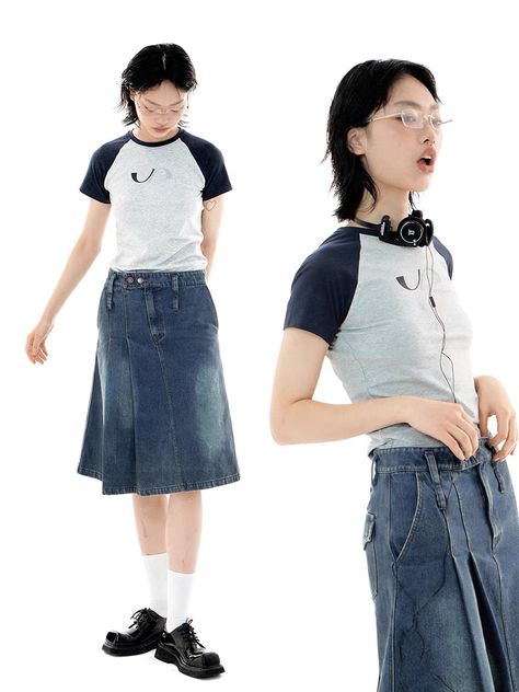 2000s Widgets, 90s Japanese Fashion, 2000s Japanese Fashion, 2000s Outfit, Japanese Street Fashion, Japanese Outfits, Japan Fashion, 2000s Fashion, Fashion Poses