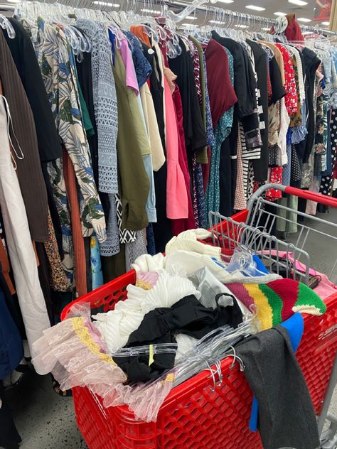 Shopping cart red thrifting come thrift with me thrift haul shopping addiction Thrift Tiktok, Thrifting Date Aesthetic, Thrifting With Friends Aesthetic, Thrift Shopping With Friends, Thrifting Clothes, Thrifting Manifestation, Best Thrift Stores In Nyc, Thrift Aesthetic, Thrifting Aesthetic