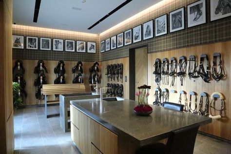 Dream Barn Stables, Tack Room Organization, Horse Tack Rooms, Equestrian Barns, Horse Barn Ideas Stables, Horse Barn Designs, Dream Stables, Dream Horse Barns, Horse Barn Plans