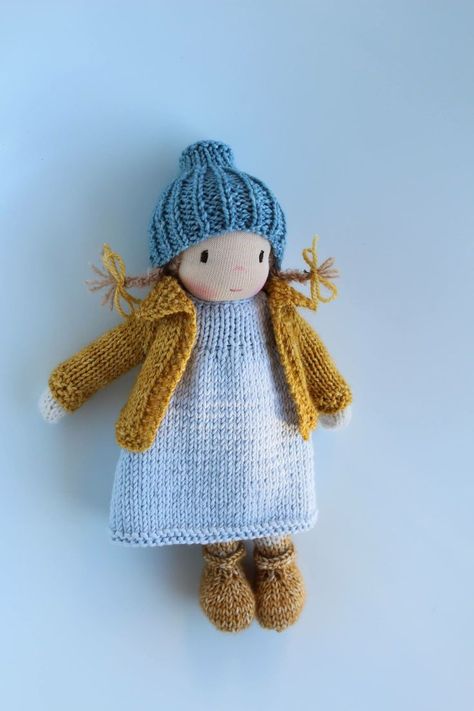 Doll Workshop, Knit Doll, Knitted Doll Patterns, Baby Crochet Patterns Free, Waldorf Doll, Waldorf Inspired, Waldorf Dolls, Related Images, Textile Doll