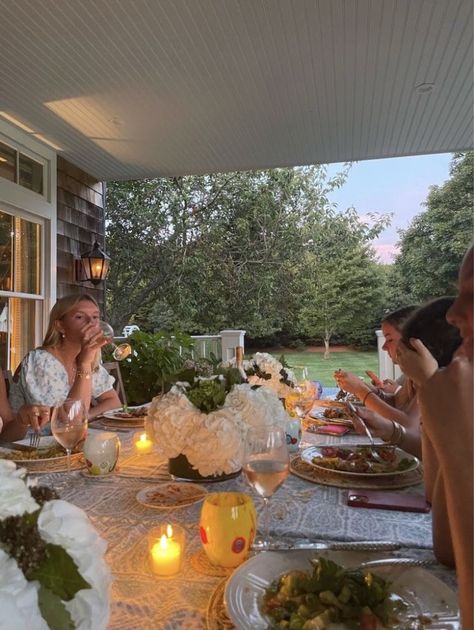 Coastal Granddaughter Party, Montauk Aesthetic, Susannah Fisher, Hamptons Lifestyle, Coastal Outfits, Summer In The Hamptons, Hamptons Aesthetic, Costal Granddaughter, East Coast Summer