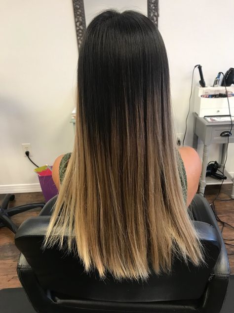 "Toasty Melt” Hair Color Is the New Blonde Balayage for Summer | Allure Blonde Ends On Black Hair, Ombré On Black Hair, Black Hair With Blonde Ends, Black To Blonde Ombre Hair, Hair Blonde Ideas, Melt Hair Color, Balayage For Summer, Blonde Balayage On Black Hair, Hair Ideas For 2023