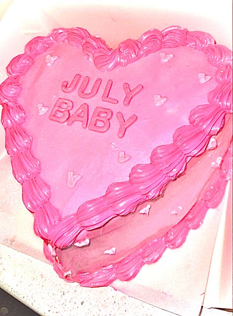 So aesthetic 🎂😍🥱 July Baby Birthday, Baby Birthday Cake, So Aesthetic, July Baby, Birthday Brunch, Baby Birthday Cakes, 20th Birthday, Food Platters, Baby Cake