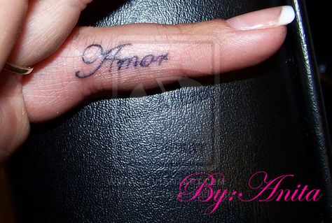 amor on finger by ~Talaanita on deviantART Amor Finger Tattoo, Finger Tattoos For Girls, Jacks Tattoo, Girl Finger Tattoos, Amor Tattoo, Jack Tattoo, Henna Hands, Cursive Tattoos, Tattoos For Girls