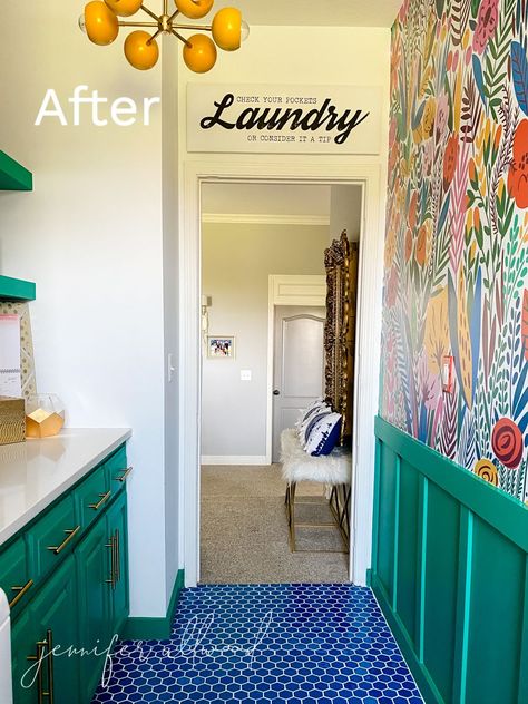 Colorful Laundry Room Ideas Farmhouse, Laundry Mural Ideas, Colorful Wallpaper Laundry Room, Colorful Laundry Room Ideas Modern, Blue Floor Laundry Room, Cobalt Blue Laundry Room, Laundry Room Makeover With Wallpaper, Bright Colored Laundry Room, Laundry Area Wallpaper