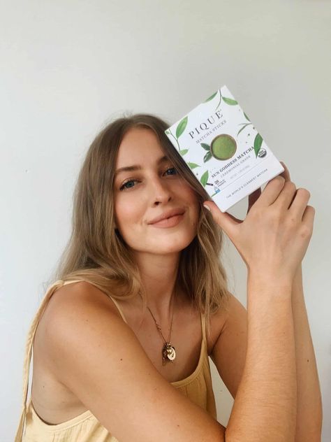 Read this before buying Pique Tea Matcha! I'm sharing everything you need to know about ceremonial matcha tea & it's many health benefits! #matcha #matchabenefits #matchagreentea #piquetea #sungoddessmatcha #matchateabenefits Pique Tea, Matcha Tea Benefits, Clean Beauty Makeup, Ceremonial Matcha, Healthy Plant Based Recipes, Matcha Benefits, Sun Goddess, Wellness Blog, Matcha Tea