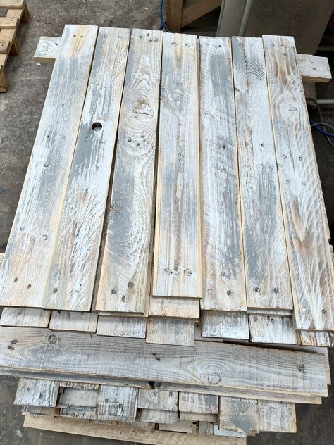 Vertical Pallet Wall, Wood Ceiling Bathroom, Pallet Wood Walls, Pallet Board Wall, Wood Wall Cladding, Reclaimed Wood Walls, Wooden Wall Cladding, Pallet Accent Wall, Reclaimed Wood Siding