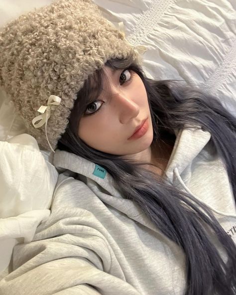 Sakura Miyawaki | 냥 | Instagram Sakura Miyawaki, Blue Flames, January 26, Ice Queen, My Chemical, Best Couple, Iz One, Instagram Update, Korean Girl