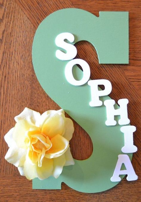 Painting Wooden Letters, Shower Bebe, Girl Shower, Baby Crafts, Wooden Letters, Letter S, Girl Baby Shower