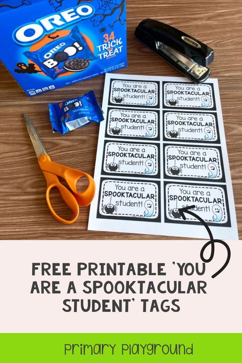 Looking for a fun treat to give to your students for Halloween? Come and grab our Free Printable You Are A Spooktacular Student Tags! Halloween Gifts From Teachers To Students, Halloween Treats To Give Students, Halloween Pencil Tags Printable, Student Halloween Treats, Teacher To Student Halloween Gifts, Halloween Treat Printables Free, Halloween Gift Students, Preschool Halloween Gifts For Students, Halloween Gift From Teacher To Student