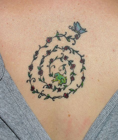 flowers Spiral Tattoo, Spiral Tattoos, Vine Tattoos, Back Tattoos, Butterfly Tattoo, Aesthetic Makeup, Back Tattoo, Beautiful Skin, Infinity Tattoo