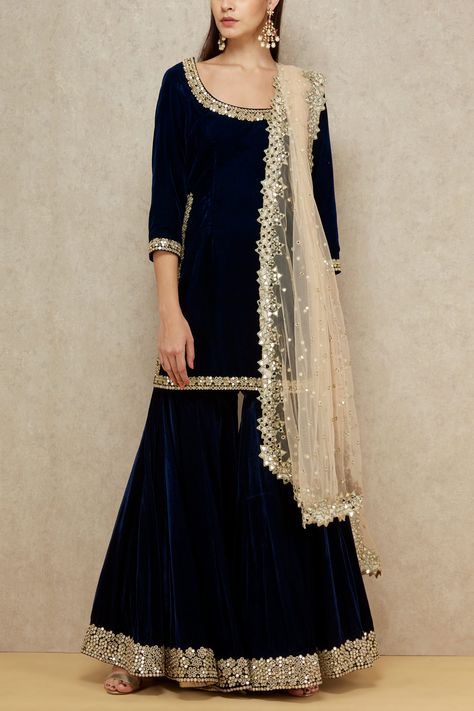 Navy velvet sharara set - Abhinav Mishra - Designers Velvet Sharara, Velvet Dresses Outfit, Abhinav Mishra, Gharara Designs, Sharara Designs, Velvet Dress Designs, Pakistani Dresses Casual, Salwar Kamiz, Indian Gowns Dresses