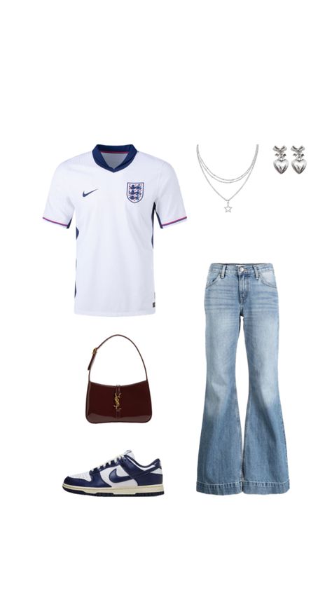 England jersey fit Soccer Jerseys Outfit Women, England Jersey Outfit, Jamaica Fits, Soccer Jersey Outfit Women, Jersey Outfit Ideas, Soccer Jersey Outfit, Jerseys Outfit, England Jersey, Digital Outfits