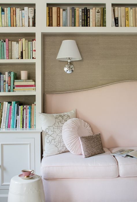 pink and grey transitional den. guest bedroom. white custom built in bookcase. silver nailhead upholstered camelback settee. nickel wall sconce. home staging decorating ideas. Pink Settee, Pink And Grey Room, Alexa Hampton, Circa Lighting, Neutral Interiors, Built In Bookcase, Romantic Homes, Apartment Inspiration, Settee